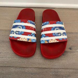 Adidas Women's Slides (Size 6)